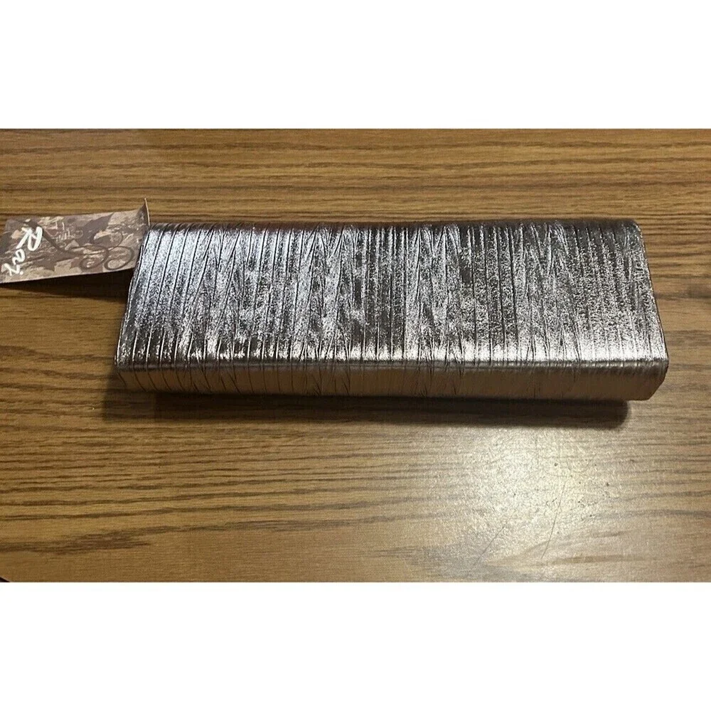 Raj nwt metallic